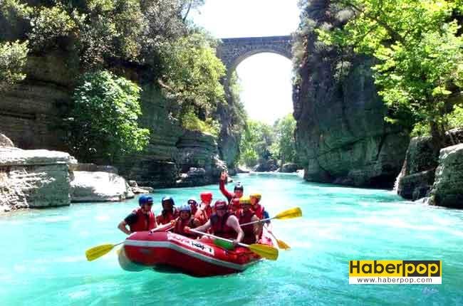 antalyada gorulecek gezileccek tatil mekanlari yerleri-Koprulu Kanyon-magaralar-kanyonlar-koylar-deniz plaj-kamp cadir