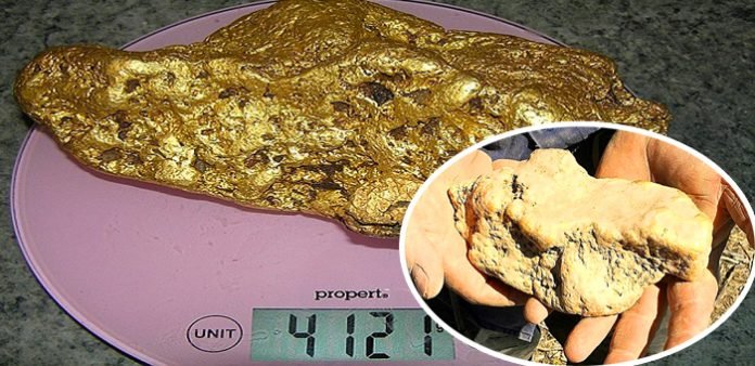 Evinin-yanındaki-çalılığın-altını-kazınca-4-kilo-altın-buldu-ize
