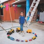 Oyuncaklariyla-dunya-cocuklari-08-Haberpop.com